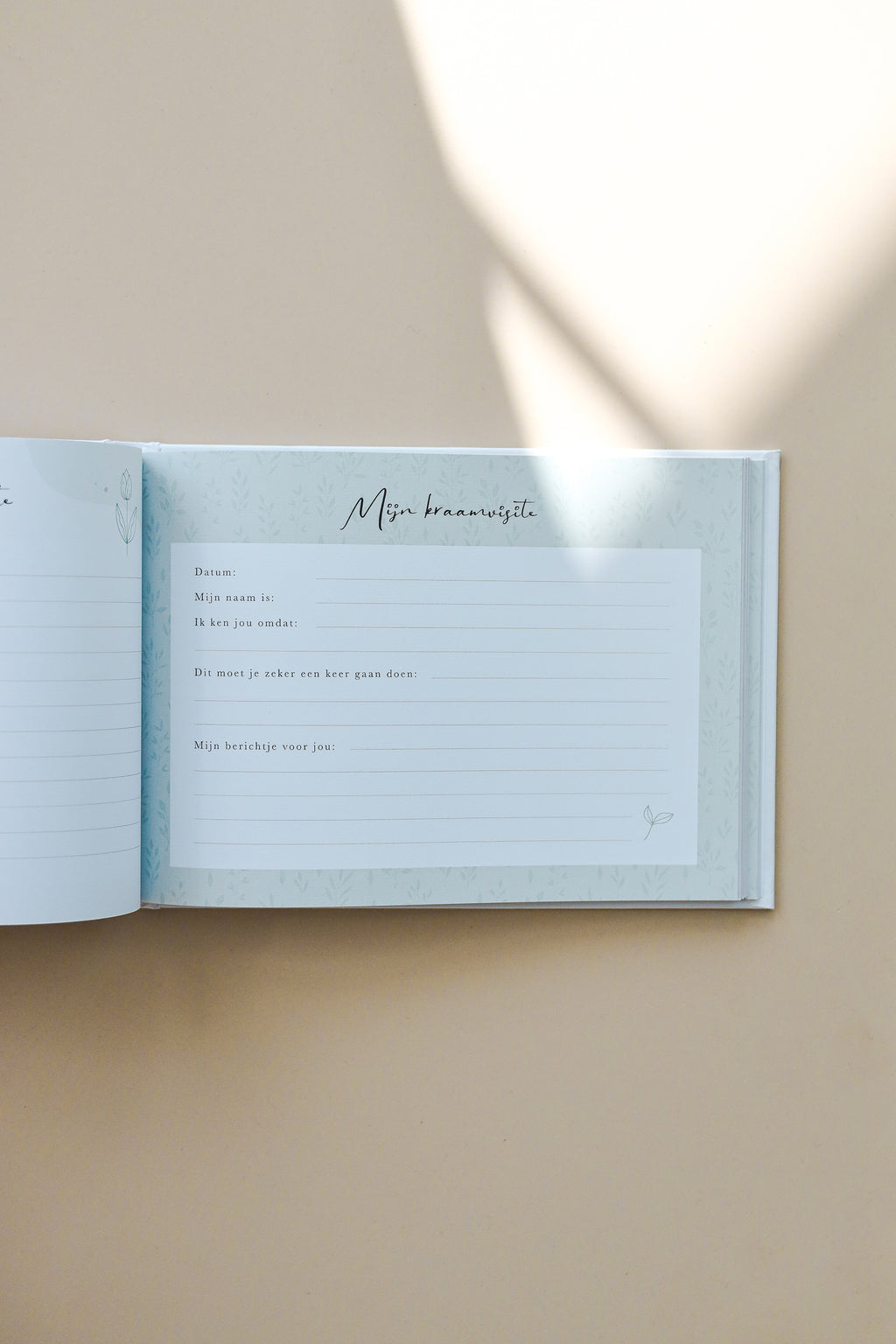 Mijn kraamvisiteboek - Invulboek voor kraamvisite - Geschikt voor 74 gasten