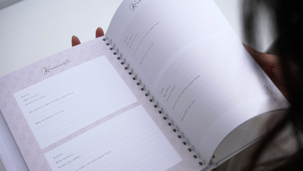 Mijn geboorteboek / kraambezoekboek - Eclipse