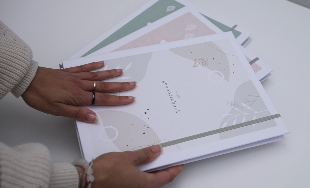 Mijn geboorteboek / kraambezoekboek - Eclipse