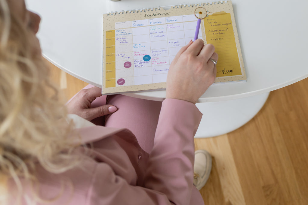 Familie weekplanner incl. stickervel - Universe